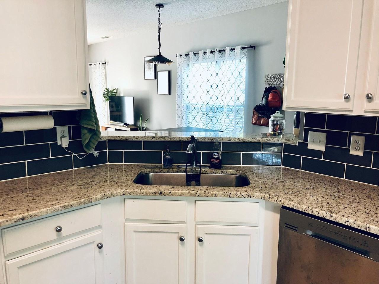 2814 Summergrove Ct - Photo 3 of 12