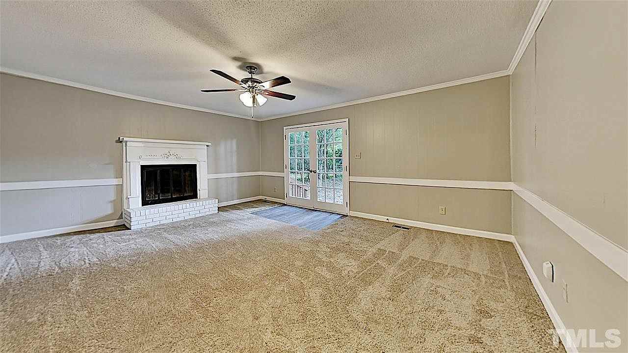 216 Woods Ream Dr - Photo 6 of 20