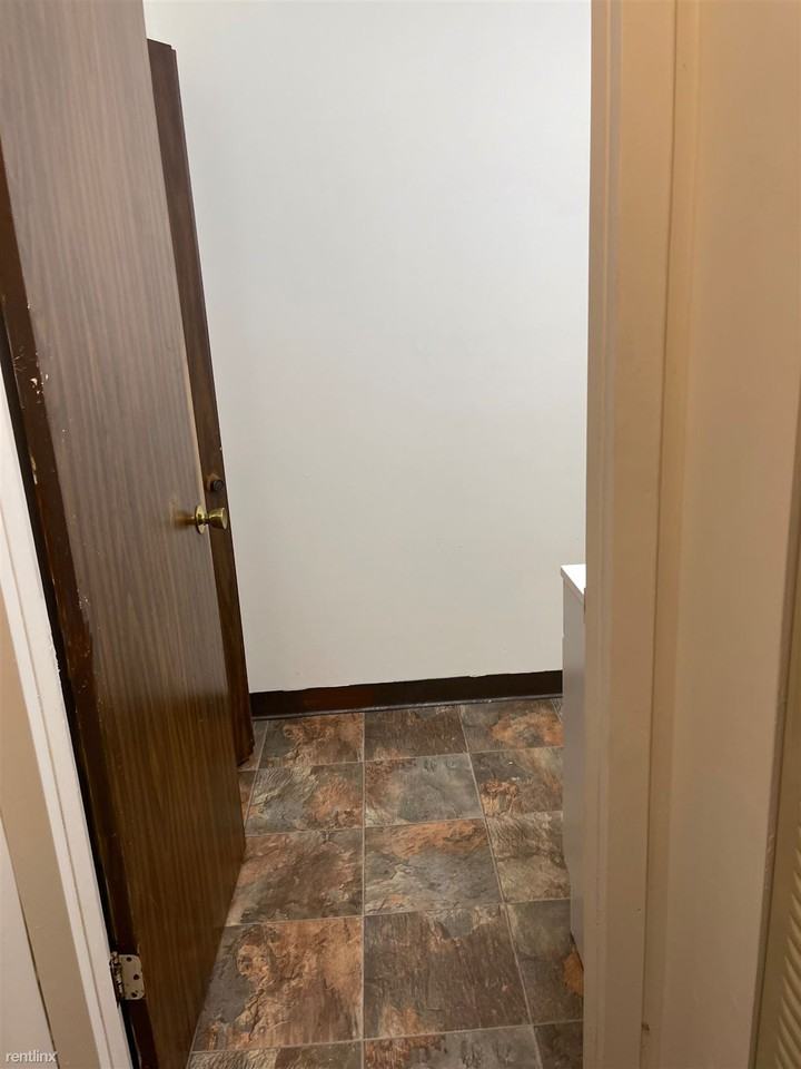 Plaza Meadows Apartments - Photo 3 of 15