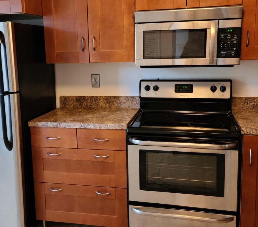 11445 Abbottswood Ct - Photo 2 of 6