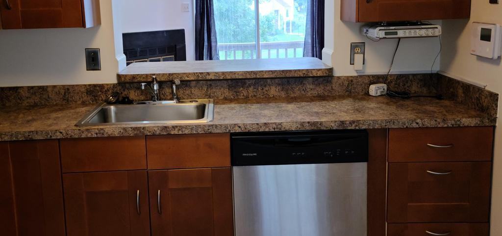 11445 Abbottswood Ct - Photo 3 of 6