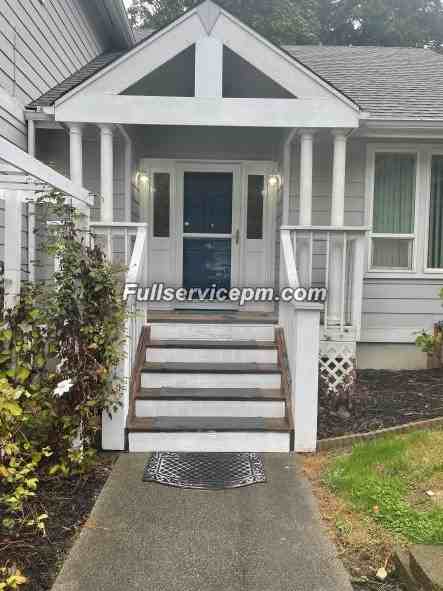 28114 46th Ave S - Photo 2 of 34