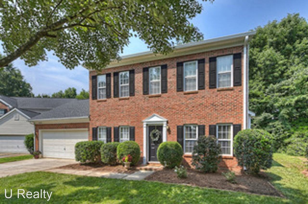 9550 Scotland Hall Ct - Photo 2 of 23