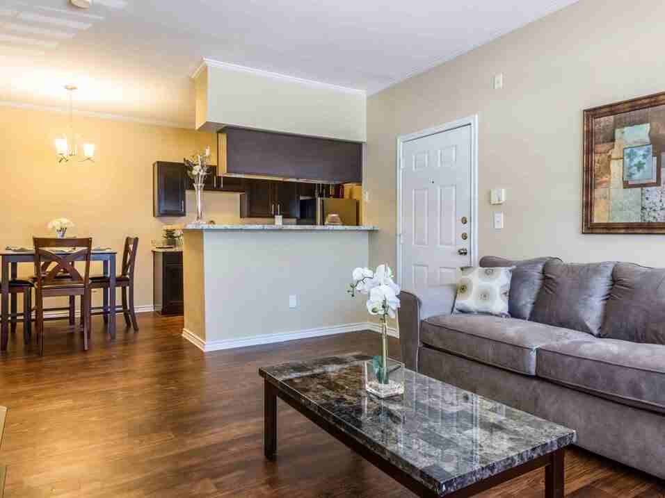 Summer Brook Apartments - Photo 3 of 18