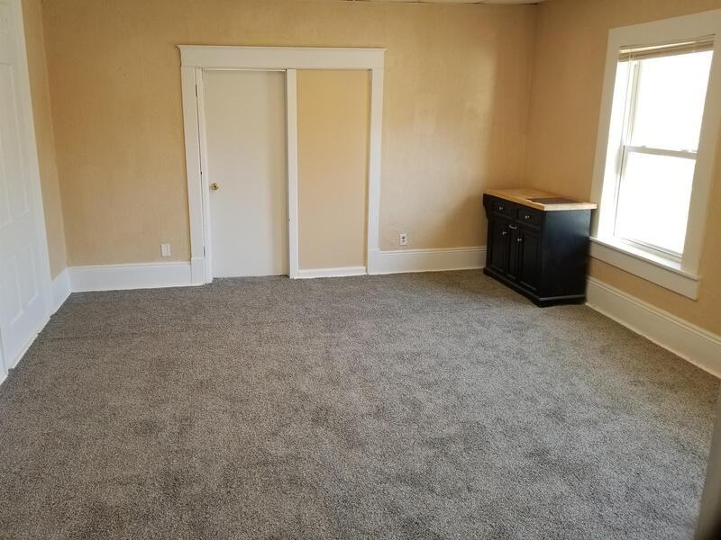 601 N River Ave - Photo 2 of 10