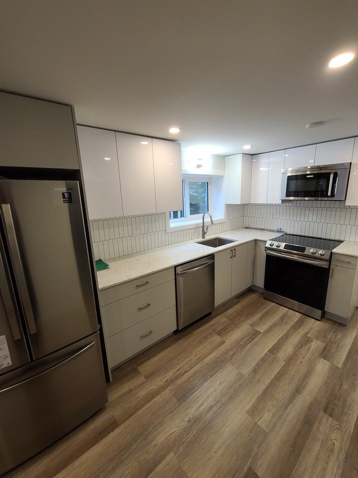 3390 Nanaimo Street - Photo 2 of 16