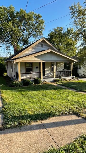 8967 Tudor Avenue - Photo 2 of 18