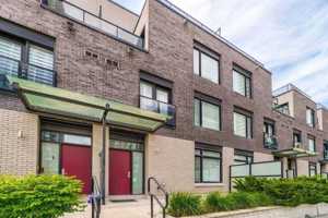 featured image of 4020 Parkside Village Drive