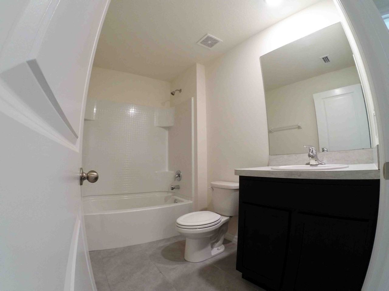 8724 Southwest 49th Circle - Photo 7 of 25
