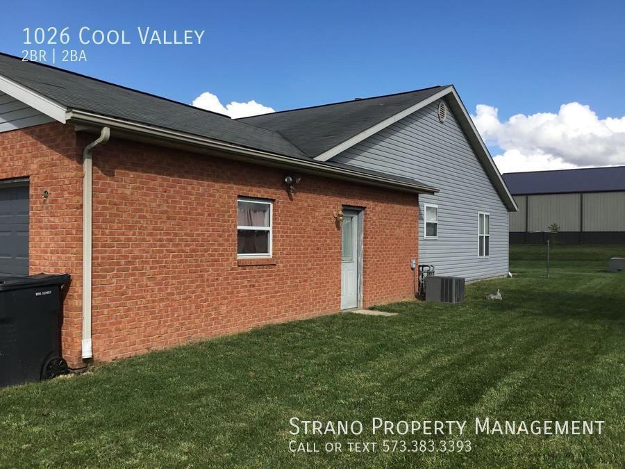 1026 Cool Valley Dr - Photo 3 of 5