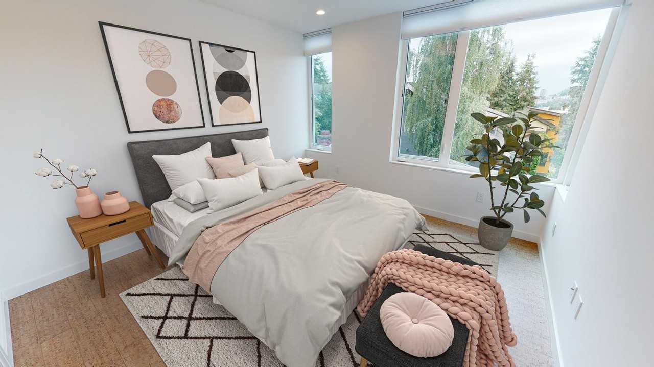 3640 Interlake Ave N - Photo 6 of 17