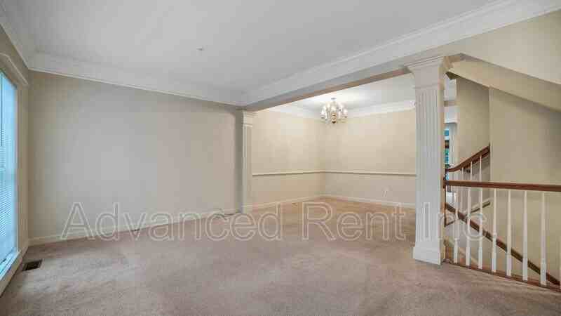 5109 Strawbridge Ter - Photo 4 of 22