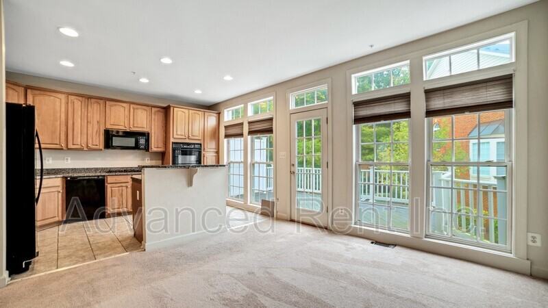 5109 Strawbridge Ter - Photo 7 of 22