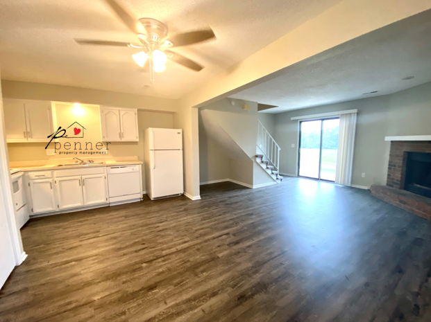 509 Ne Newport Dr - Photo 2 of 9