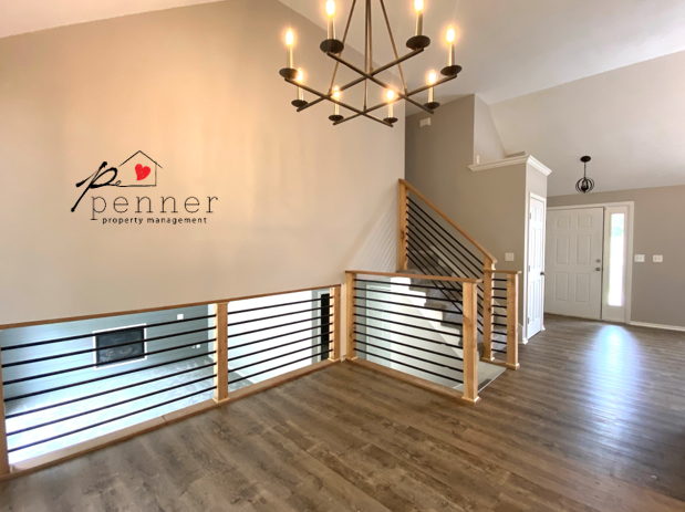 2207 Cherokee Dr - Photo 3 of 17