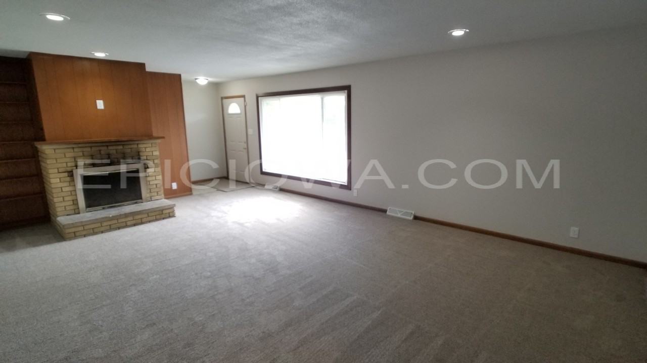 5006 Spencer Dr Sw #1 - Photo 5 of 21