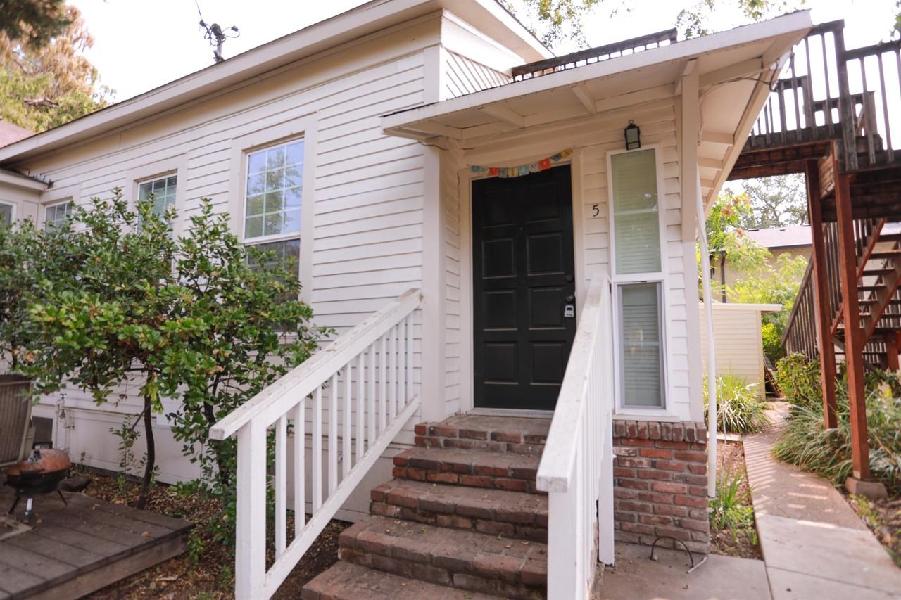 604 Salem St 5 5, Chico, CA 95928 1 Bedroom Apartment for 950/month