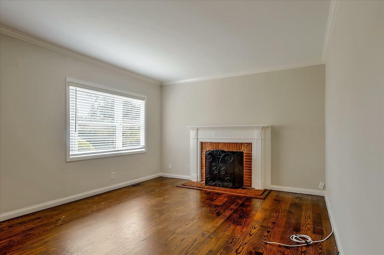 284 Margarita Ave - Photo 3 of 24