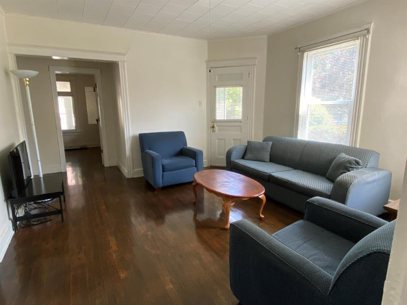 21 Lincoln Ave #2 - Photo 7 of 12