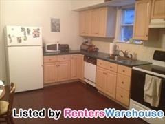 225 W Forest St - Photo 2 of 14