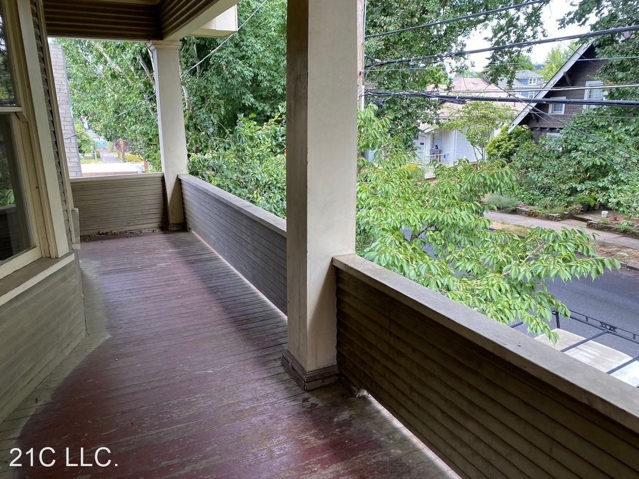 2625 SE 21St/2039 SE Clinton/2025 SE Taggart - Photo 3 of 12