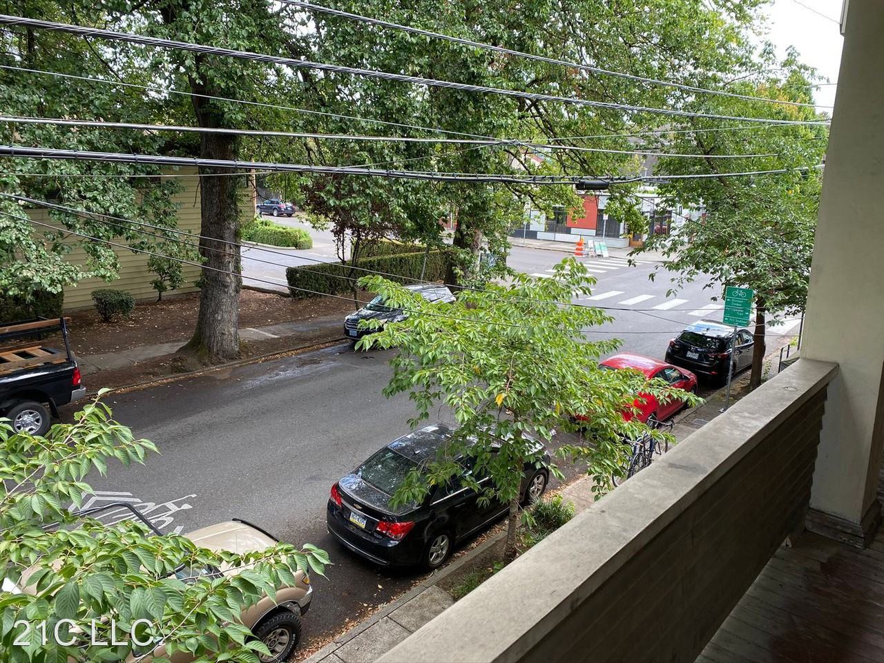 2625 SE 21St/2039 SE Clinton/2025 SE Taggart - Photo 2 of 12