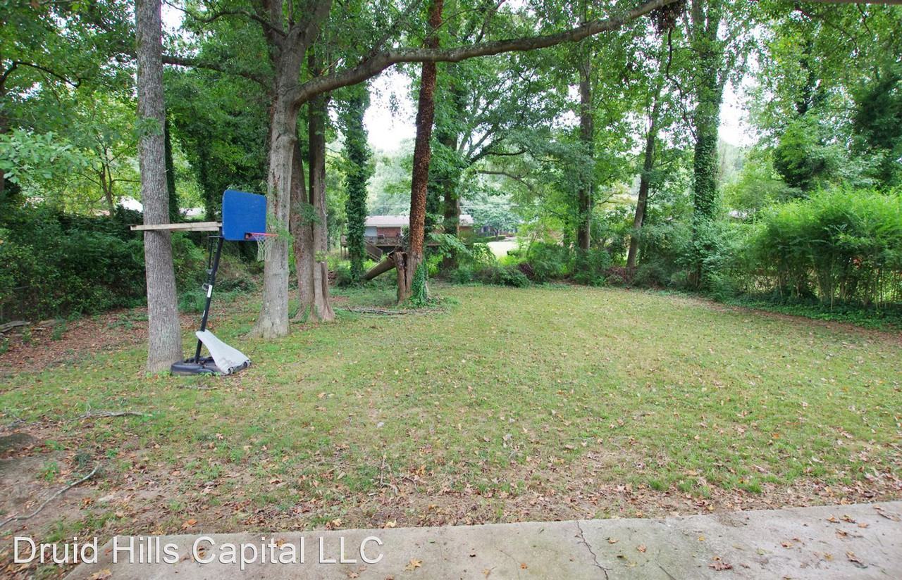 4546 Richard Rd - Photo 3 of 15