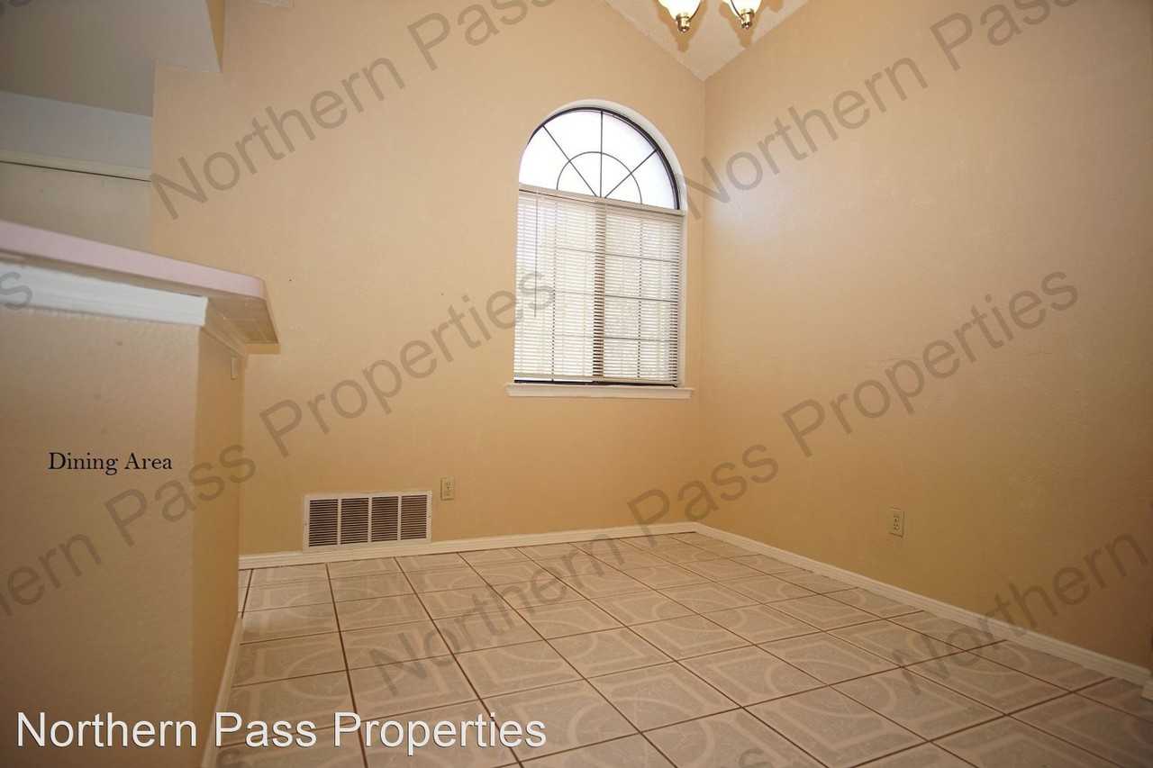 2136 Lyman Dutton Cir - Photo 3 of 17