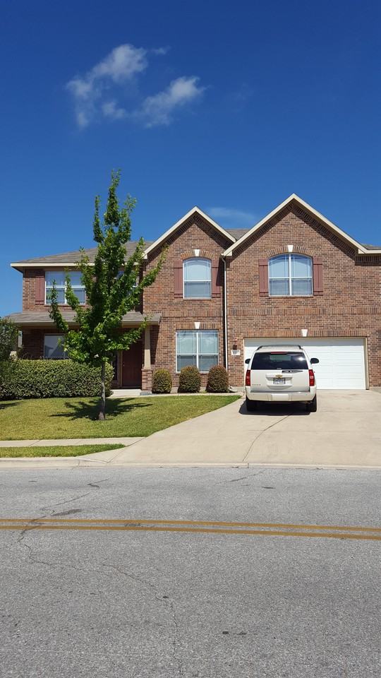 3328 Taylor Falls Dr - Photo 2 of 13