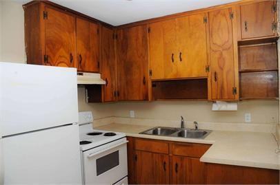 2028 Hillsborough St - Photo 3 of 13