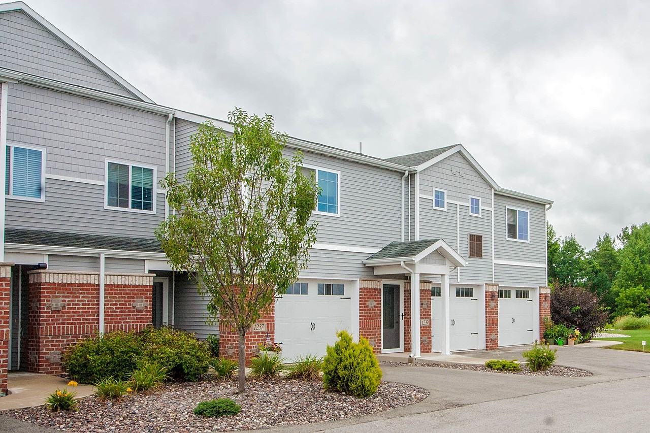 813 893 S. Irish Road, Chilton, WI 53014 2 Bedroom Apartment for