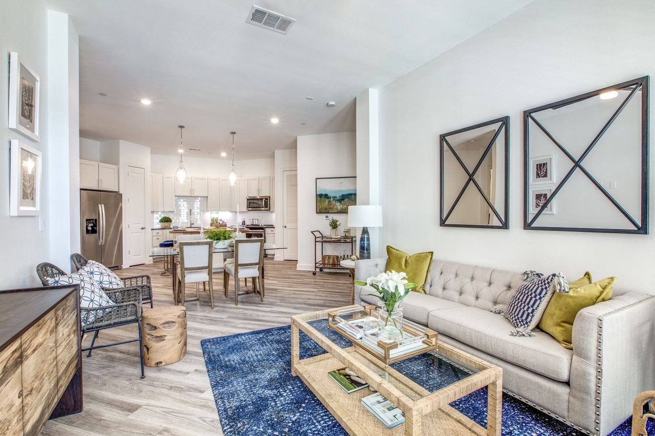 255 Assay - Photo 5 of 33