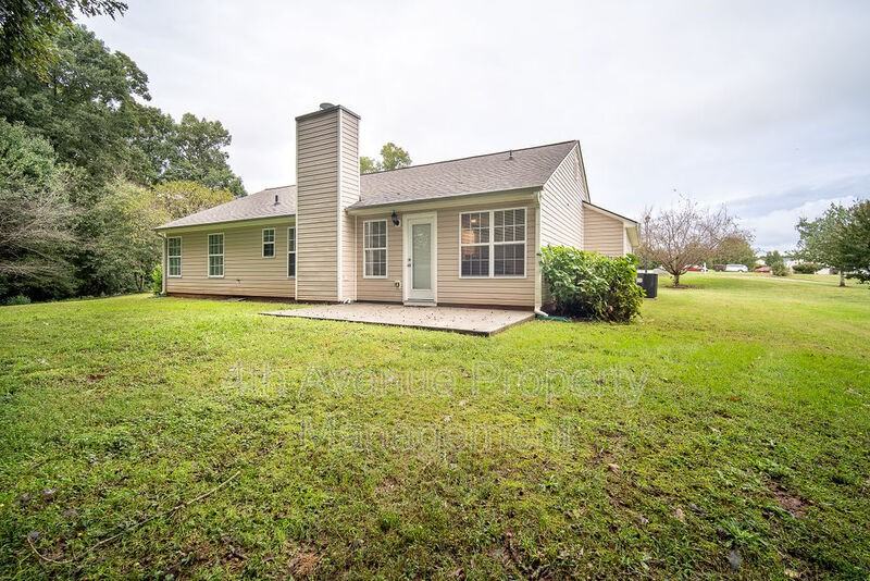 1266 Braves Ct - Photo 4 of 23