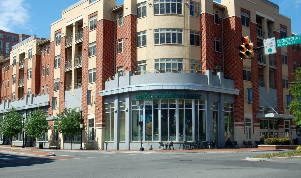 1700 Duke Street 170 - Photo 3 of 25