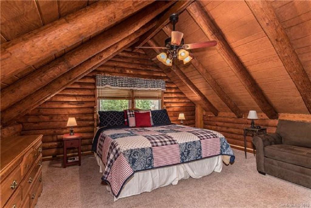 4852 Moonlite Bay Drive - Photo 2 of 20