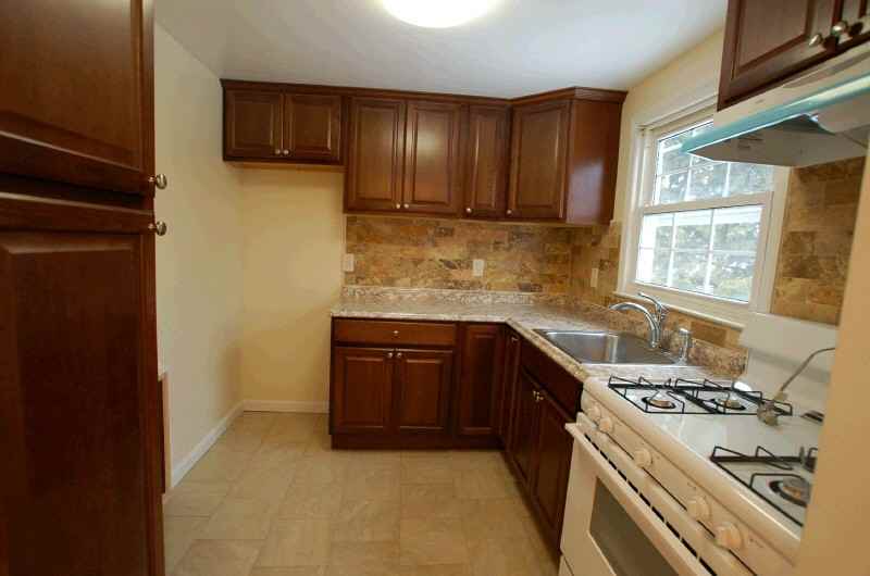 1058 N 7th St - Photo 2 of 6