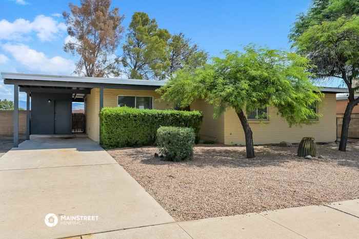 3011 S Marc Dr - Photo 2 of 17
