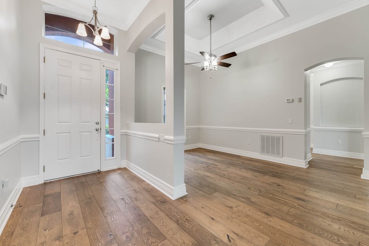 2671 Lookout Ln - Photo 2 of 37
