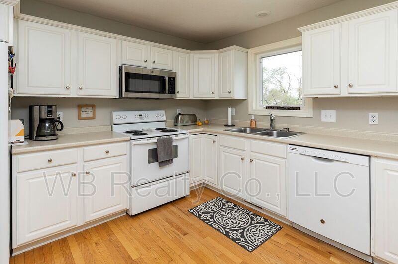 4519 Meadow Valley Dr - Photo 5 of 29