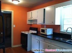 3736 Cranford Dr - Photo 3 of 10