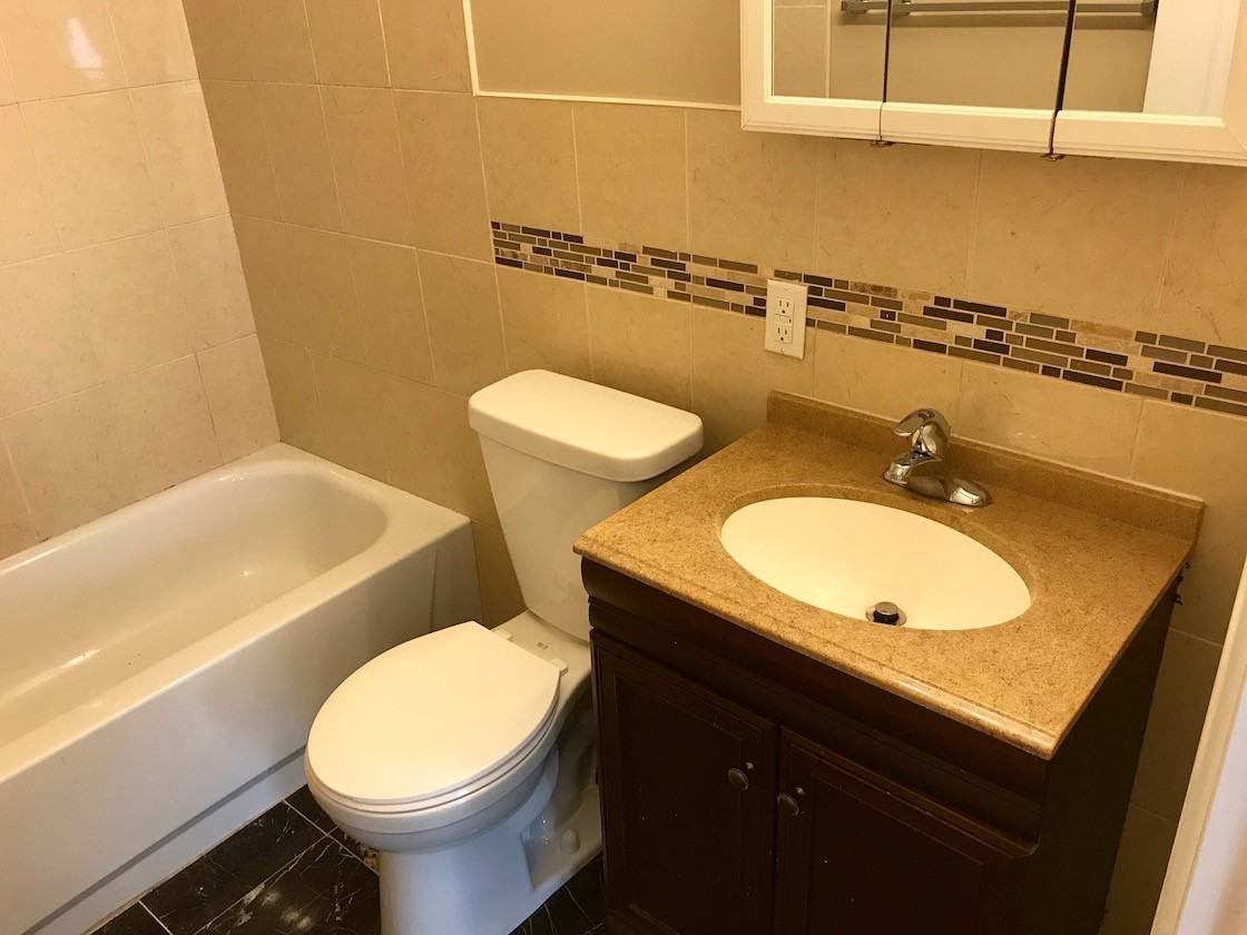 2012 S Illinois Ave #13 - Photo 4 of 26