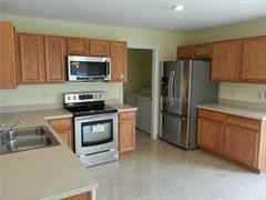 125 Windrose Dr - Photo 2 of 10