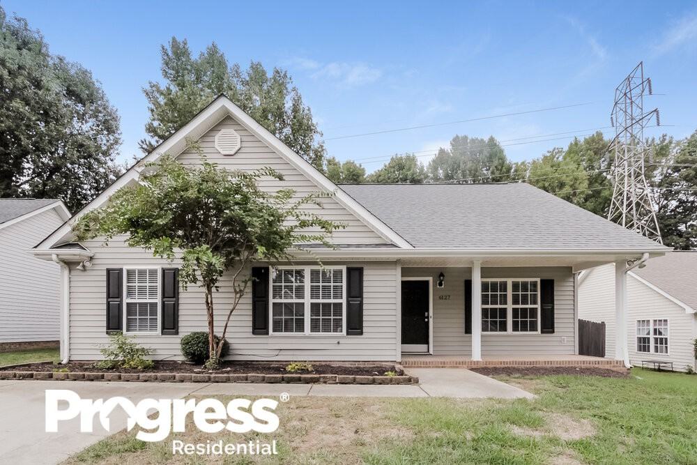 6127 Country Walk Dr - Photo 3 of 16