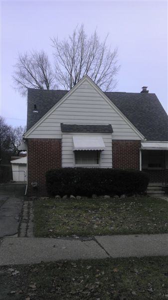 22534 Chicago W - Photo 3 of 13