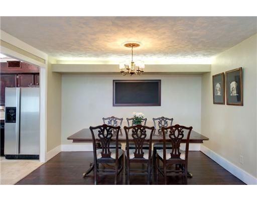 1013 Guadalupe Dr - Photo 2 of 9