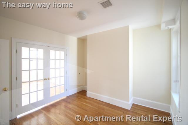 881 Massachusetts Ave #32 - Photo 5 of 15
