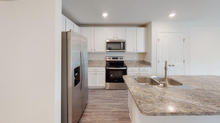 441 441 Hunt Boulevard - Photo 2 of 4