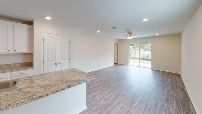 441 441 Hunt Boulevard - Photo 3 of 4