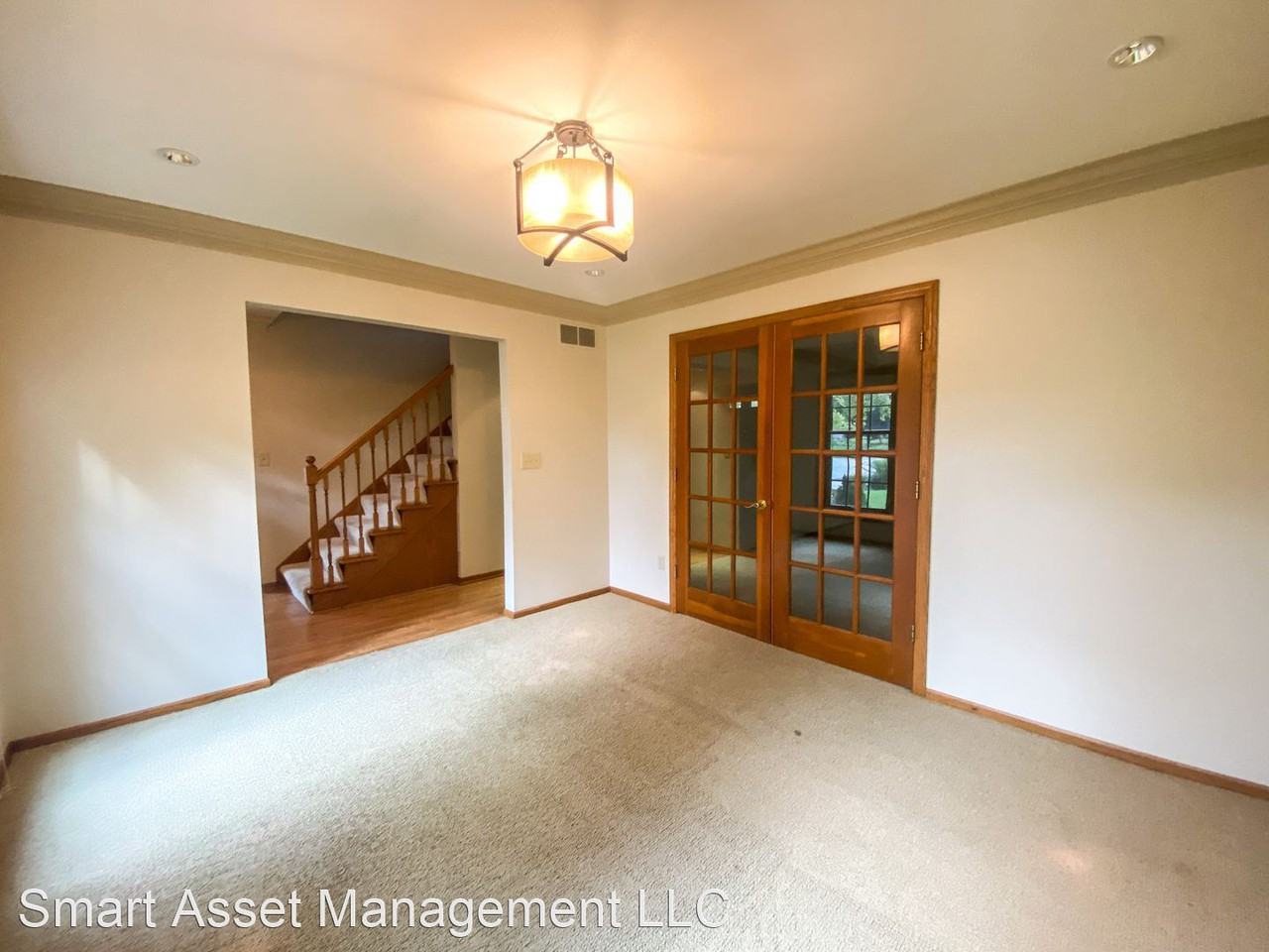 879 Timberline Ct W - Photo 3 of 19