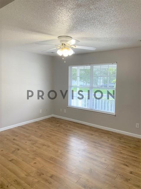 3117 Holly Brook Cir Ne - Photo 3 of 19